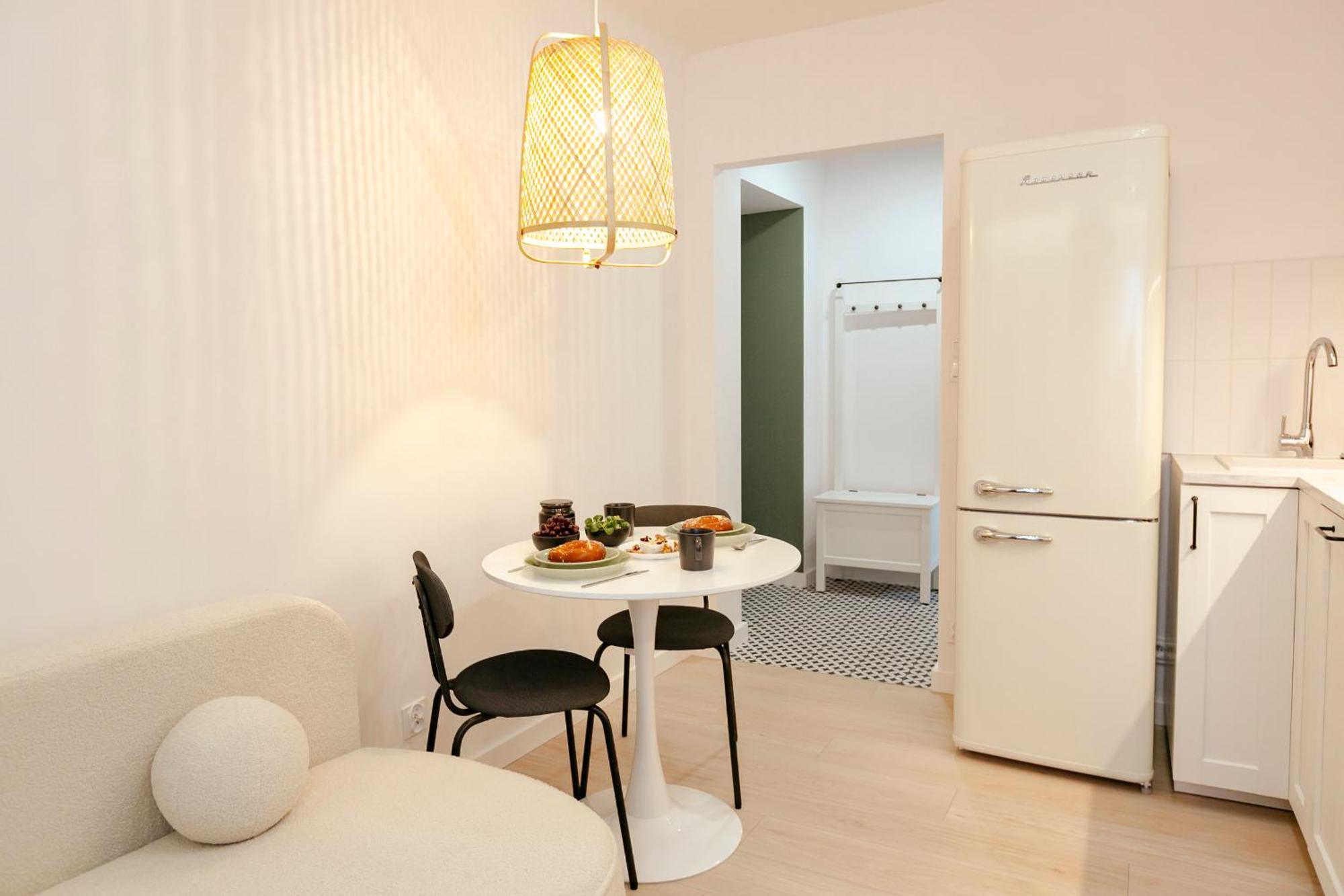 Pulawska 11 -Prywatny Apartament 4 Osobowy W Centrum Warszawy - Better Rental Warszawa Exteriör bild
